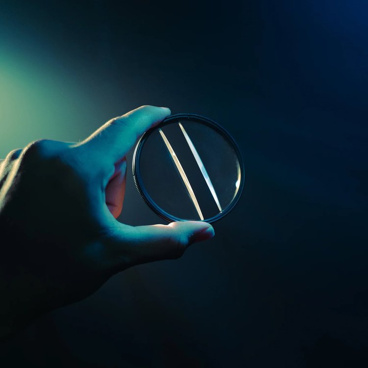 Prism Lens FX - Centerfield Split Diopter FX filter (82mm)