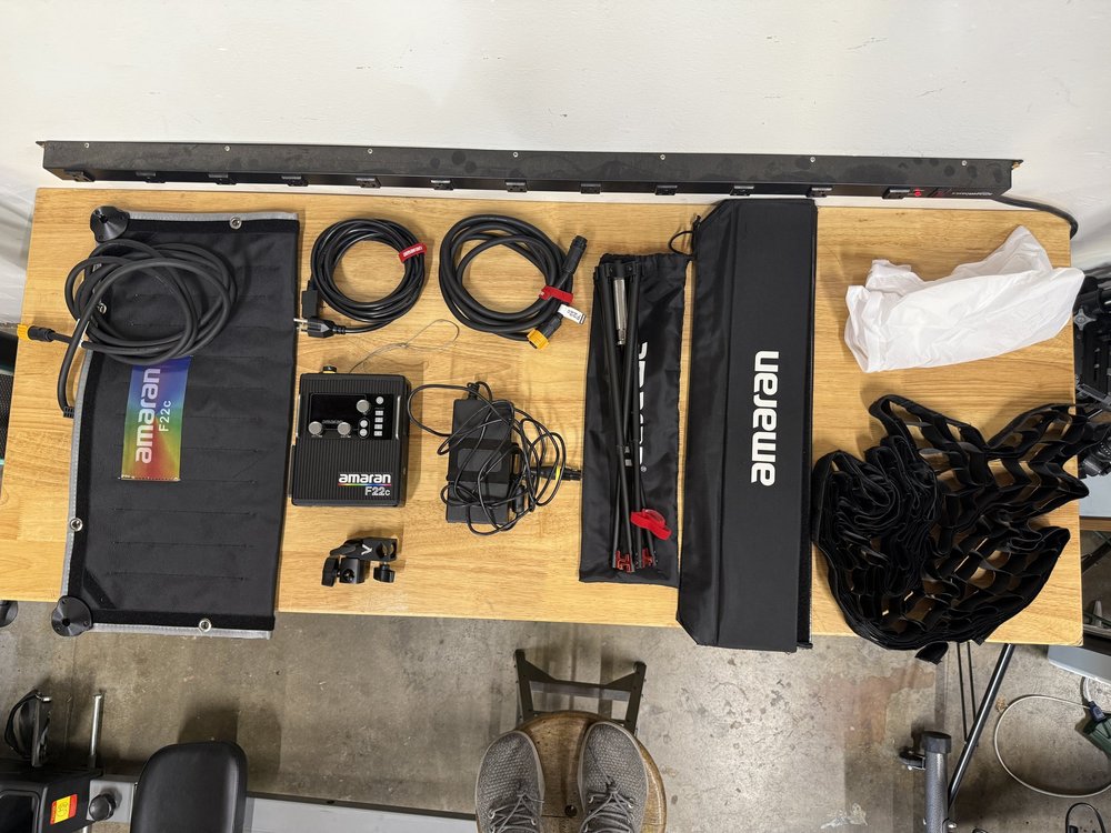 Amaran F22c rental case contents