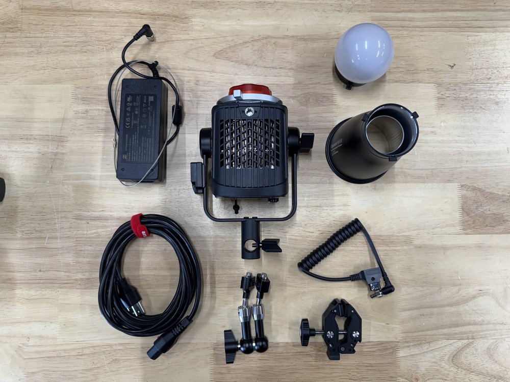 Aputure 80c single light rental case contents
