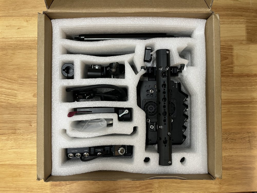 Red Gemini cage rental case contents