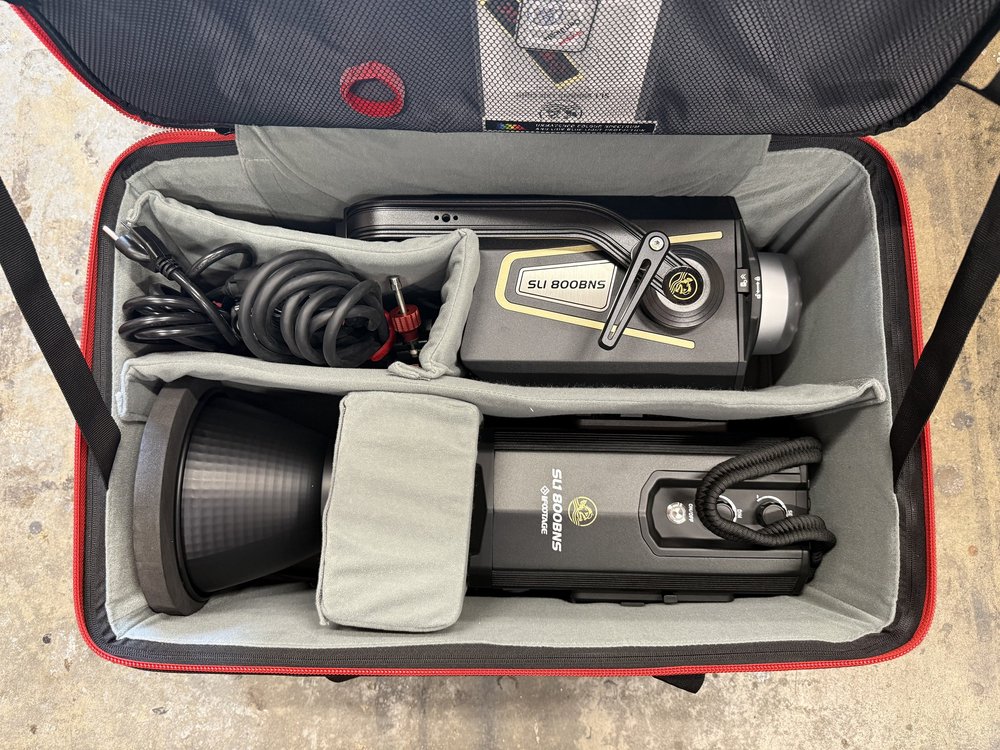 iFootage Anglerfish SL1 800BNS rental case contents 2 of 2