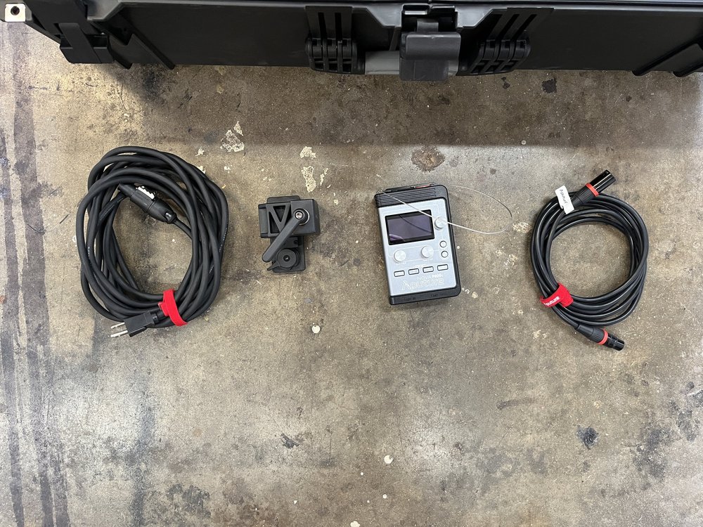 Aputure Nova P600c rental case contents