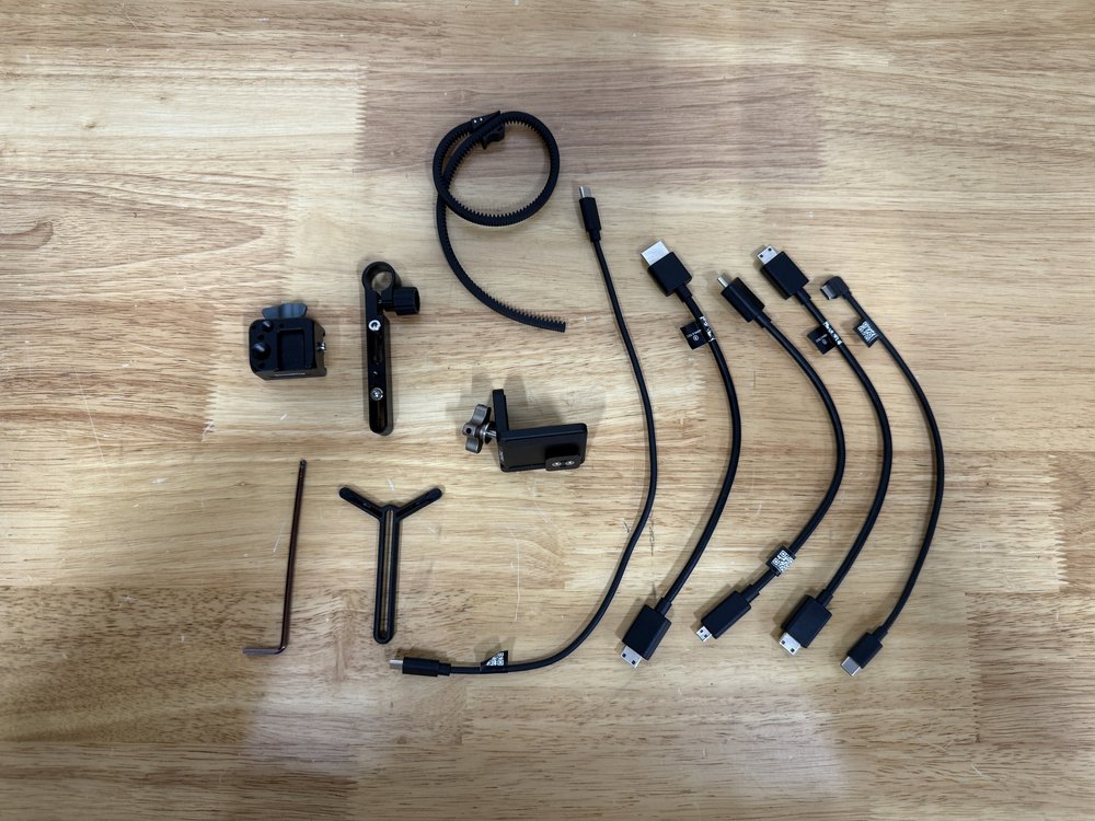 DJI RS 4 Pro rental case contents 4 of 4