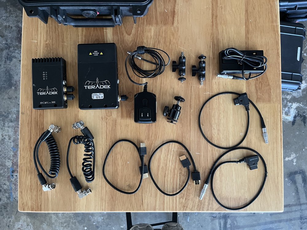 Teradek Bolt Pro 300 rental case contents